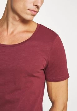 Pier One Prix De Lancement T-shirt Basique T-shirts Encolure Large Ronde Homme -Fashion Zone Soldes 79142112c76346a68ca033dd637e28d7