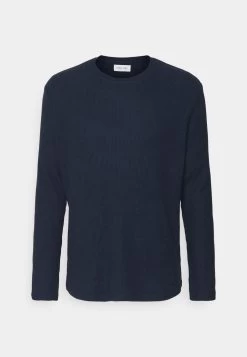 Prix Cassé Pier One RIBBED LOUNGE TOP – Haut De Pyjama Pyjamas Col Rond Homme -Fashion Zone Soldes 7959243449c84cf094a0baddedd86f16 1