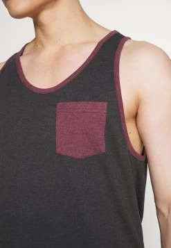 Pier One Soldes Débardeur T-shirts Encolure Large Ronde Homme -Fashion Zone Soldes 79a88e955207446285705c3037d509ce