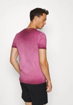 Pier One Qualité Garantie 100% T-shirt Basique T-shirts Col En V Homme 13 Pier One Qualité Garantie 100% T-shirt Basique T-shirts Col En V Homme -Fashion Zone Soldes 7a933eaab1f741b4b5da8f59499a5aa8