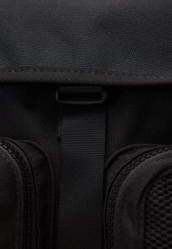 Prix Accessible Pier One UNISEX – Sac à Dos Sacs Fermeture à Clip -Fashion Zone Soldes 7b22fab20b1a4fcda1bad1ca33016935