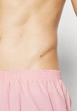 Prix Accessible Pier One 5 PACK – Caleçon Sous-vêtements Normale Homme 22 Prix Accessible Pier One 5 PACK – Caleçon Sous-vêtements Normale Homme -Fashion Zone Soldes 7b4869b05c0e4c95953652a0a884d664