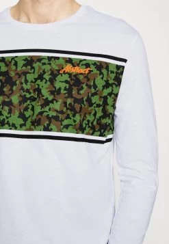 Prix Raisonnable Pier One T-shirt à Manches Longues T-shirts Col Rond Homme -Fashion Zone Soldes 7c11840ef382426b8f8cabb0f224a378