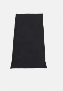 Pier One UNISEX – Écharpe Tube Bonne Qualité Foulards Et écharpes Couleur Unie -Fashion Zone Soldes 7e02be19724c44629cee989aefd8accb