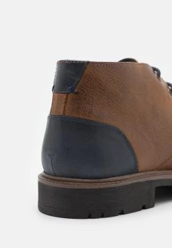 Prix Ourlé Pier One LEATHER – Chaussures à Lacets Derbies, Richelieus & Chaussures Bateau Rond Homme 13 Prix Ourlé Pier One LEATHER – Chaussures à Lacets Derbies, Richelieus & Chaussures Bateau Rond Homme -Fashion Zone Soldes 8094a2dc6bd448a3beb526e9a6f72908