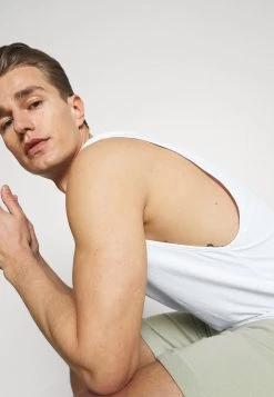 Prix Légers Pier One Débardeur T-shirts Col Rond Homme -Fashion Zone Soldes 80bdd5b0eb004e1cb2855df9ef7a8907