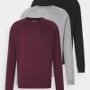 Pier One Prix Affortable 3 PACK – Sweatshirt Sweats & Hoodies Col Rond Homme -Fashion Zone Soldes 821baf19d3fa4e8d90ae47bb097c8d40 2