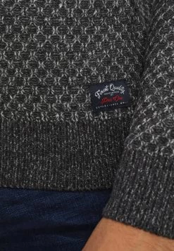 En Promotion Pier One Pullover Pulls & Gilets Col Rond Homme -Fashion Zone Soldes 82e9063090f248baab925422fe01468d