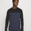 Pier One 50% Off De Vente T-shirt à Manches Longues T-shirts Col Rond Homme 1 Pier One 50% Off De Vente T-shirt à Manches Longues T-shirts Col Rond Homme -Fashion Zone Soldes 830aa1163bd24311b979278ede244419