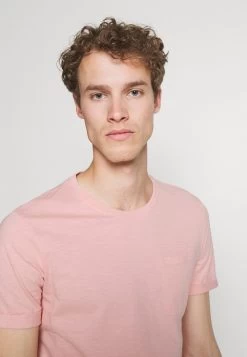 Pier One Assurance De L’Authenticité T-shirt Basique T-shirts Col Rond Homme -Fashion Zone Soldes 859de06202fe45c4a79f72dfebc97f54