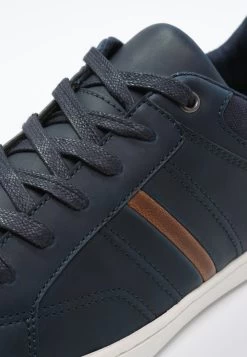 Pier One Baskets Basses Première Qualité Sneakers Rond Homme -Fashion Zone Soldes 85cf28f6241743a4a66423b45e0796d8