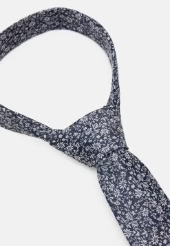 Prix Abordable Pier One SET – Cravate Cravates Et Accessoires De Costume Floral Homme -Fashion Zone Soldes 8640c8b0ae094b30a09f2f5be05a0764