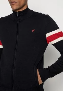 Haute Qualité Pier One Gilet Pulls & Gilets Col Officier Homme -Fashion Zone Soldes 86ae7227707f4756b01d8e0162196181