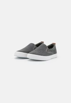 Pier One UNISEX – Baskets Basses Meilleur Prix Garanti Mocassins Et Loafers Rond -Fashion Zone Soldes 87de07e4914e4328afe87627f88a9389