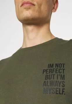 En Promotion Pier One T-shirt Imprimé T-shirts Col Rond Homme -Fashion Zone Soldes 899adf4bf8be437ab8c043ad81d125b0