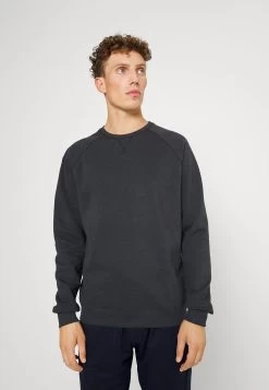 Pier One Prix Aimable 3 PACK – Sweatshirt Pulls Et Gilets Col Rond Homme 16 Pier One Prix Aimable 3 PACK – Sweatshirt Pulls Et Gilets Col Rond Homme -Fashion Zone Soldes 8b625bd89adc4b7c9eddd7002311b5f7