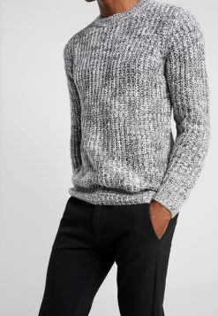 Pier One Prix Cassé Pullover Pulls Et Gilets Col Rond Homme 14 Pier One Prix Cassé Pullover Pulls Et Gilets Col Rond Homme -Fashion Zone Soldes 8c5d62d666cd4275b75032a2dd9b17d0