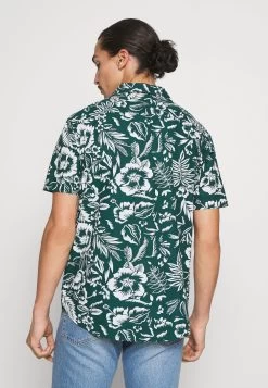 Pier One Chemise Vendre Chemises Col Revers Homme -Fashion Zone Soldes 8dcf1f87317f4115a613437476e1f0c5