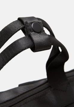 Pier One Vendre-Réclame UNISEX SET – Sac à Dos Sacs Compartiment Pour Pc Portable 11 Pier One Vendre-Réclame UNISEX SET – Sac à Dos Sacs Compartiment Pour Pc Portable -Fashion Zone Soldes 8f394a2502f34428bf5b29367c7e39a4