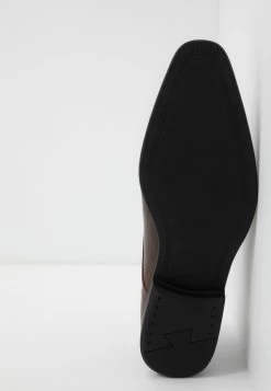 Prix Dégriffé Pier One Derbies & Richelieus Derbies Et Richelieus Carré Homme -Fashion Zone Soldes 8fe8860d4eb942cf935dd8d8b749f140