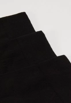 Prix Équitable Pier One 3 PACK – Chaussettes Sous-vêtements & Chaussettes Couleur Unie Homme -Fashion Zone Soldes 912b1e4d42454655a86f5735200f96ca