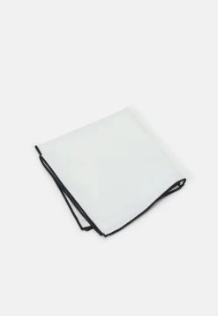 Pier One CHRISTMAS GIFT SET – Cravate Marchandise De Première Qualité Cravates Et Nœuds Papillon Homme Homme -Fashion Zone Soldes 917120fd06f44af0a2aa46e10a358600