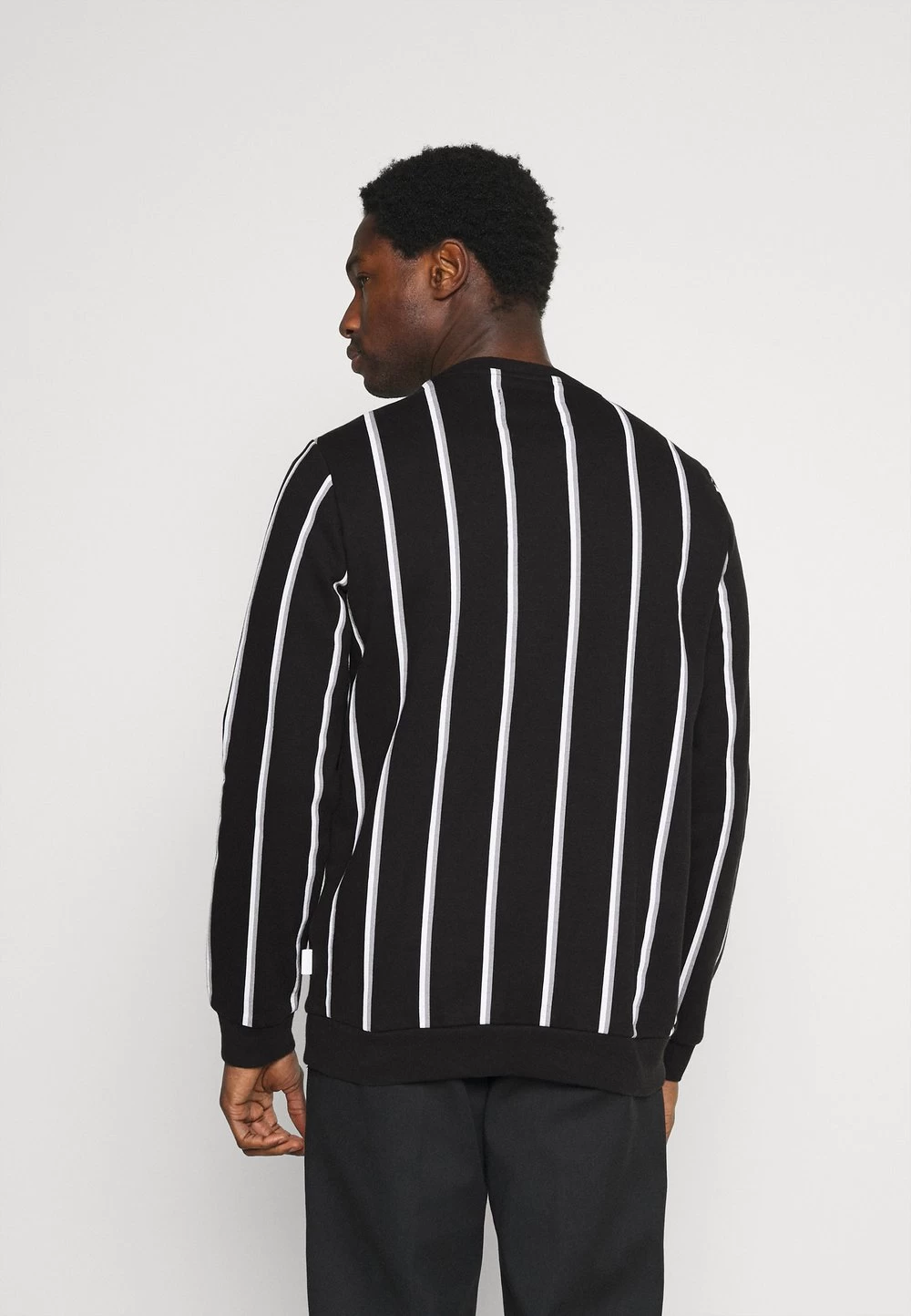 Qualité Garantie 100% Pier One Sweatshirt Sweats & Hoodies Col Rond Homme 5 Qualité Garantie 100% Pier One Sweatshirt Sweats & Hoodies Col Rond Homme – Image 3