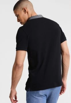 Pier One Se Vend Bas Prix Polo T-shirts Col à Boutons Homme -Fashion Zone Soldes 9609f263966e4f46b41b859794e6e991