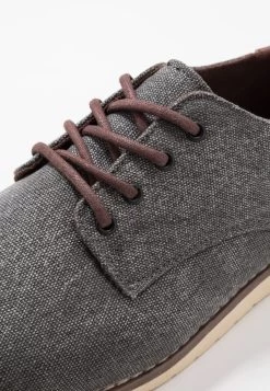 Pier One Chaussures à Lacets Prix Compétitif Derbies Et Richelieus Rond Homme 13 Pier One Chaussures à Lacets Prix Compétitif Derbies Et Richelieus Rond Homme -Fashion Zone Soldes 96aed770bfd645eeb8f291fdf8bcd01e