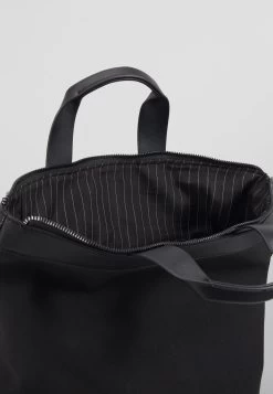 Prix Équitable Pier One UNISEX – Sac à Dos Sacs Compartiment Pour Téléphone Portable 11 Prix Équitable Pier One UNISEX – Sac à Dos Sacs Compartiment Pour Téléphone Portable -Fashion Zone Soldes 97a14564f960490a817611053ade9f36