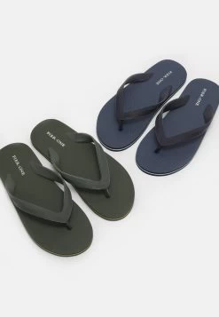 Pier One En Promotion 2 PACK – Tongs Sandales Et Tongs Ouvert Homme -Fashion Zone Soldes 98c68cd56e3c4bfc9f377cae2c05aed5