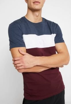 Pier One Qualité Supérieure T-shirt Imprimé T-shirts Col Rond Homme -Fashion Zone Soldes 9b44baeae7314bc0af3eaeb2747f983d