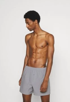 Pier One 5 PACK – Caleçon Prix Imbattable Sous-vêtements Normale Homme -Fashion Zone Soldes a1a34b9704d74b4183a7e36462168ba9