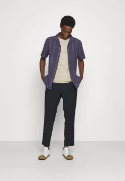 Prix Ourlé Pier One 5 PACK – T-shirt Basique T-shirts & Polos Col Rond Homme