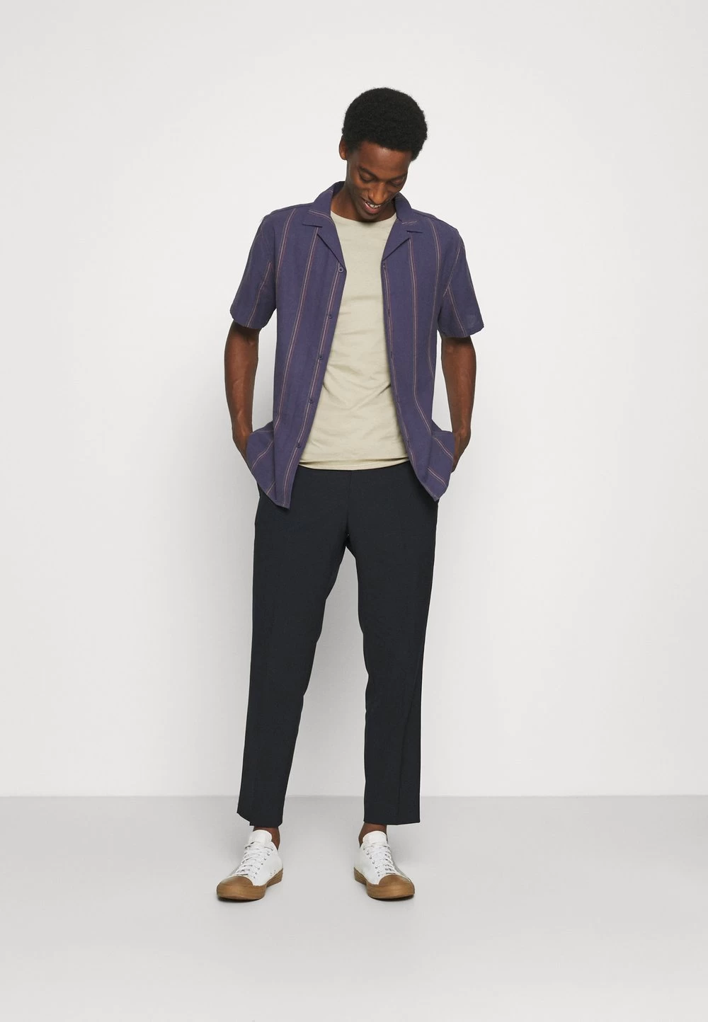 Prix Ourlé Pier One 5 PACK – T-shirt Basique T-shirts & Polos Col Rond Homme 3 Prix Ourlé Pier One 5 PACK – T-shirt Basique T-shirts & Polos Col Rond Homme