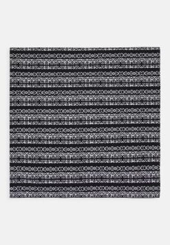 Pas Cher Pier One BANDANAS 3 PACK UNISEX – Foulard Écharpes Et Foulards Imprimé -Fashion Zone Soldes a3122b7c327b48418d649cfa42bdcff9