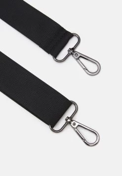 Vendre Pier One UNISEX – Sac Ordinateur Sacs Compartiment Pour Pc Portable -Fashion Zone Soldes a4dfc370042341eb833e0e4dcd12f6d1