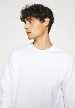 Qualité Excellente Pier One 2er Pack CREW NECK – Sweatshirt Sweats & Hoodies Col Rond Homme 21 Qualité Excellente Pier One 2er Pack CREW NECK – Sweatshirt Sweats & Hoodies Col Rond Homme -Fashion Zone Soldes a5485bef5ad44f4282ce09e954d19f56