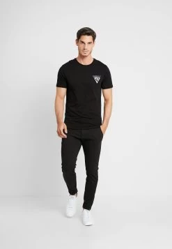 Prix Acceptable Pier One T-shirt Imprimé T-shirts & Polos Col Rond Homme -Fashion Zone Soldes a600927f63864e17a59a890c2acaf81e