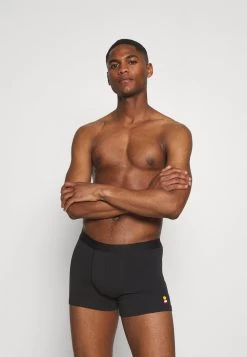 Pier One 3 PACK – Shorty Prix Ourlé Sous-vêtements Normale Homme -Fashion Zone Soldes a678a4a7dd8f4e39819e6c02773833e8