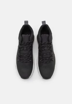 Promos Pier One Baskets Basses Baskets & Sneakers Rond Homme -Fashion Zone Soldes a68b32bdbd4b455fa6609289411f45f2