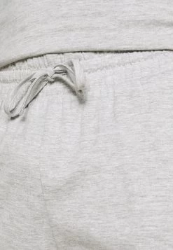 Prix Jamais Vus Pier One Pyjama Pyjamas Haute Homme 18 Prix Jamais Vus Pier One Pyjama Pyjamas Haute Homme -Fashion Zone Soldes a83edef6e9e0457ea5bdb334fdfb37c8