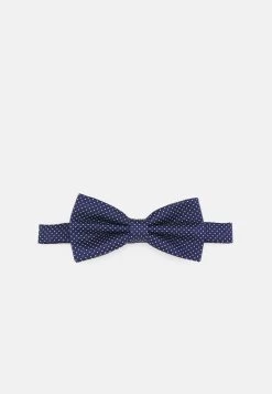 Pier One SET – Cravate Prix Sympa Pochettes De Costume Couleur Unie Homme -Fashion Zone Soldes af1d07b6967f45e28de678ee377d11c3