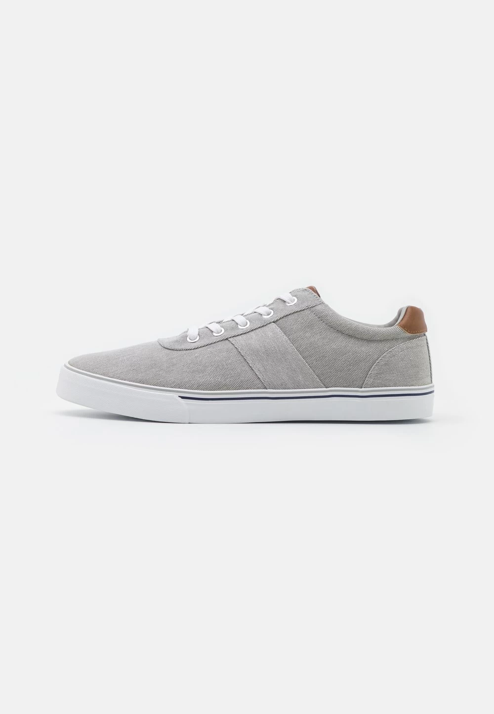 Prix Dégriffé Pier One UNISEX – Baskets Basses Sneakers Rond 3 Prix Dégriffé Pier One UNISEX – Baskets Basses Sneakers Rond