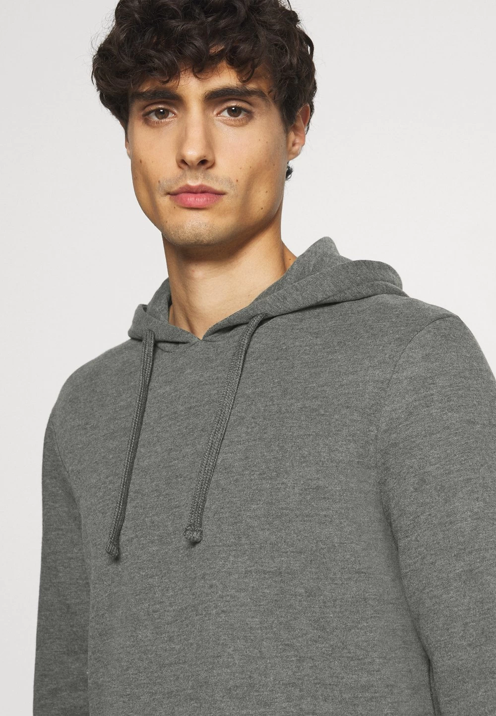 50% Off De Vente Pier One LOUNGE SWEATSHIRT – Haut De Pyjama Pyjamas Capuche Homme 6 50% Off De Vente Pier One LOUNGE SWEATSHIRT – Haut De Pyjama Pyjamas Capuche Homme – Image 4
