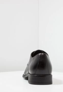 Pier One Petit Prix Derbies & Richelieus Chaussures De Ville Rond Homme -Fashion Zone Soldes b6d2ef8916ee4c329716c04fa26e54b6