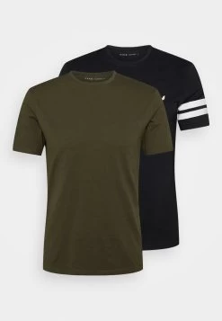 Pier One 2 PACK – T-shirt Imprimé Prix Réduit T-shirts Col Rond Homme -Fashion Zone Soldes b704346212db4c51b9ec1c398847925c