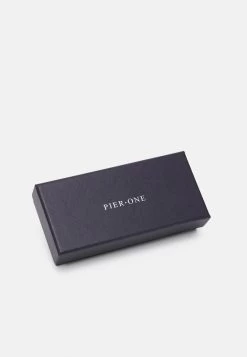 Pier One Qualité Excellente SET – Noeud Papillon Pochettes De Costume Carreaux Homme -Fashion Zone Soldes b85593ca7a434bd2895cbf99cd6a87e4