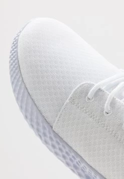 Pier One UNISEX – Baskets Basses Qualité Garantie 100% Baskets & Sneakers Rond Homme -Fashion Zone Soldes ba2e7c225523435388d647643b485744