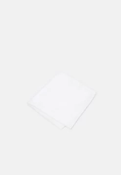 Prix Aimable Pier One SET – Cravate Pochettes De Costume Rayures Homme -Fashion Zone Soldes bbd8fdcbab564ec6ba4bc6534996cabc